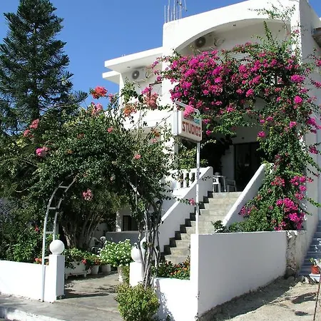 Apartment George Paleochora